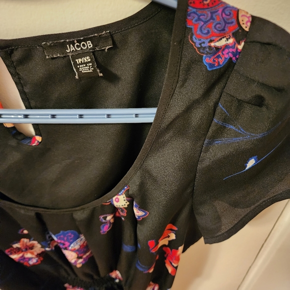 Flirty summer dress - Picture 3 of 3